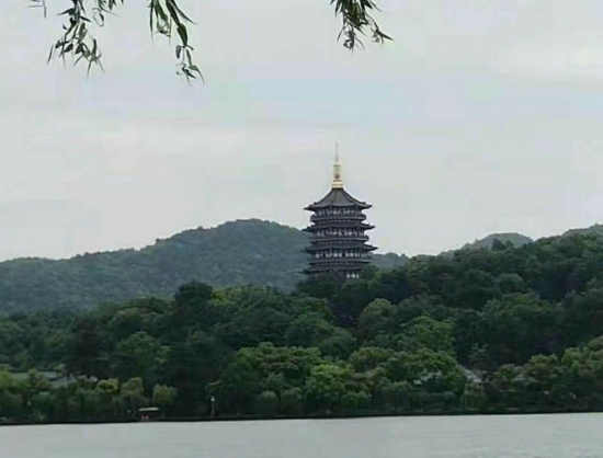 七律/游西湖