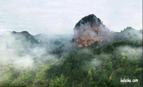 王润玉|烟雨麦积