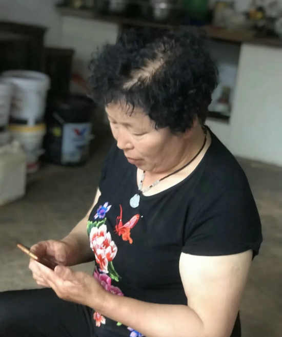 “不管他多少岁，都是我的宝宝 。”