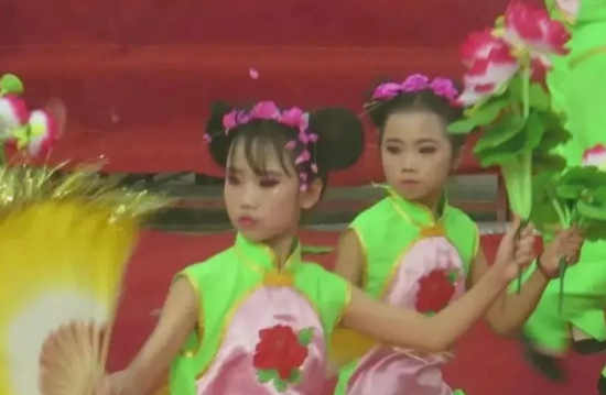 “老师，我爱你”