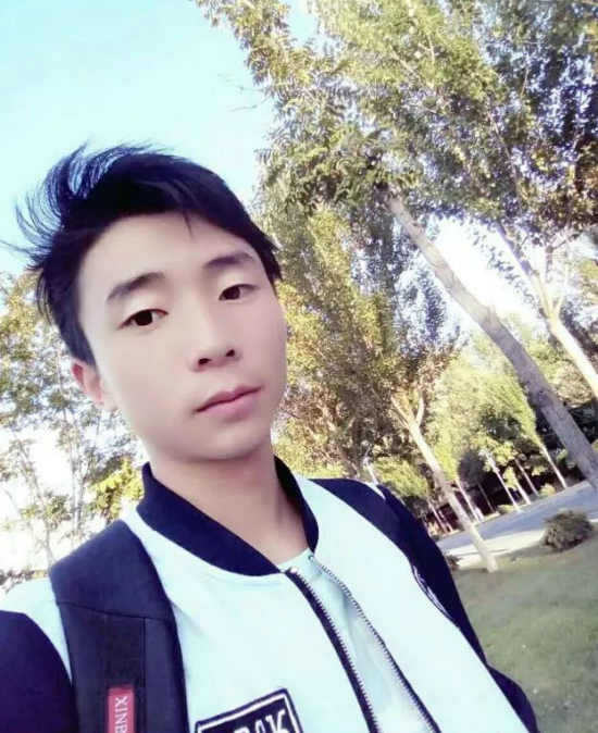 ​ 黄永琪|身在李派的日子——我的班主任李庆峰老师