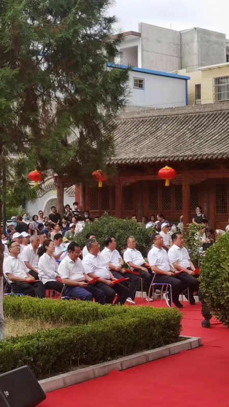 七绝.观秦安文庙入泮典礼