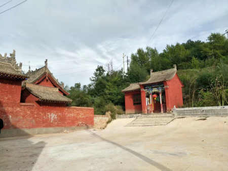 五律/故地秋行