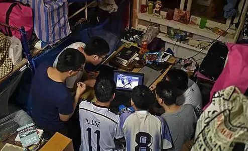 【世界杯，为你欢呼为你痴】图2