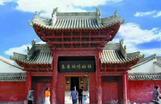 【曾有一位诗人来到秦安，一口气写下二十几首纪游诗】图2