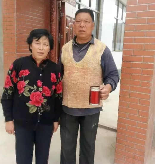 王托弟/做农民的孩子，没什么可丢人。