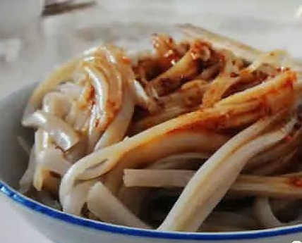 【蔡金喜/秦安庙会美食标配：酒醅子、荞凉粉】图4