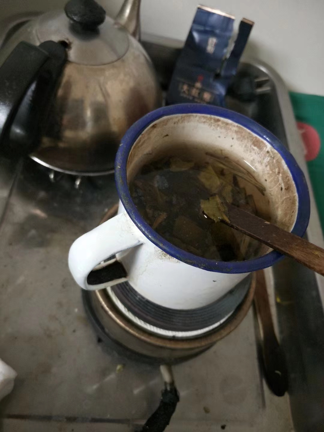 七绝.宅家避瘟
