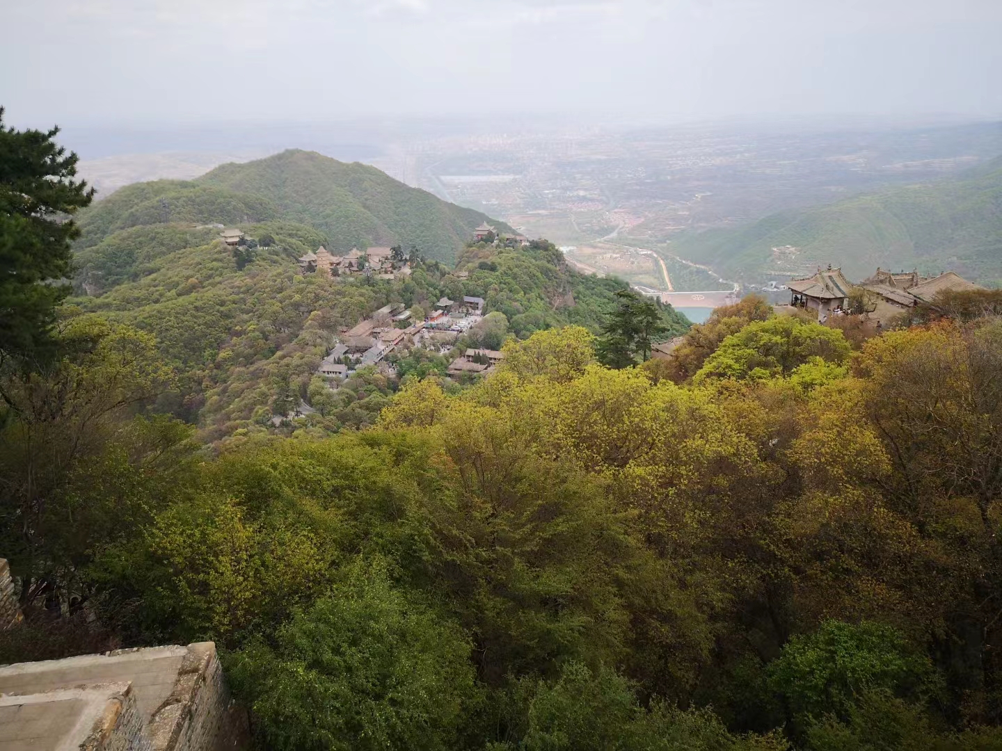 五律.崆峒山游