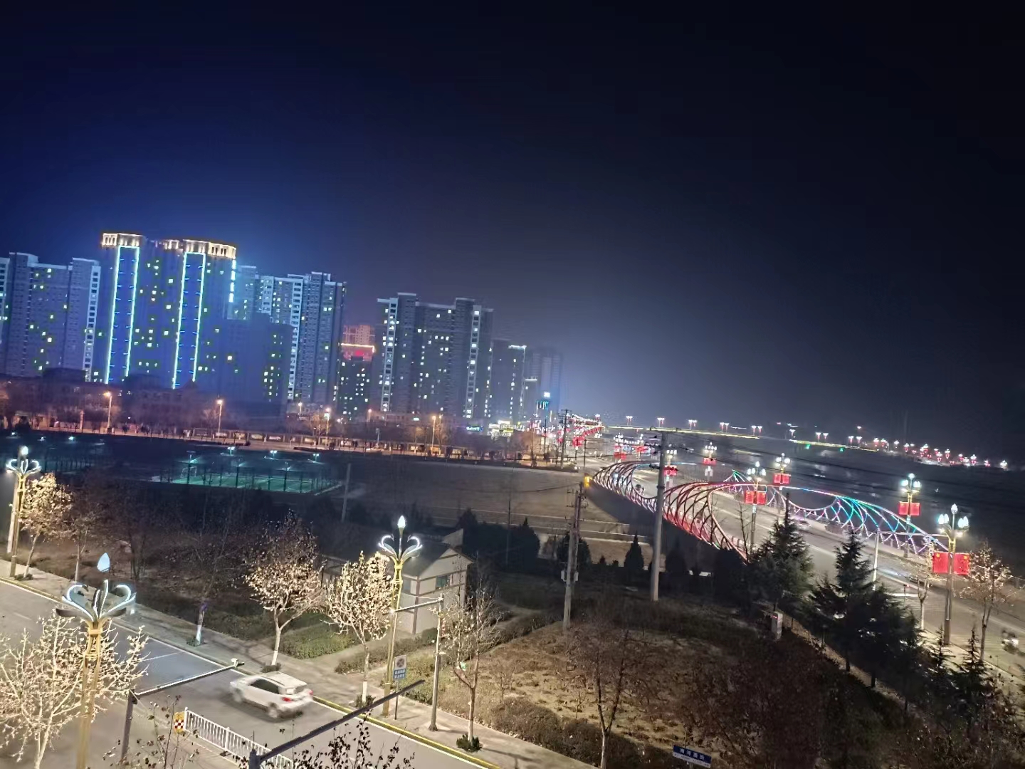 七绝 静夜思