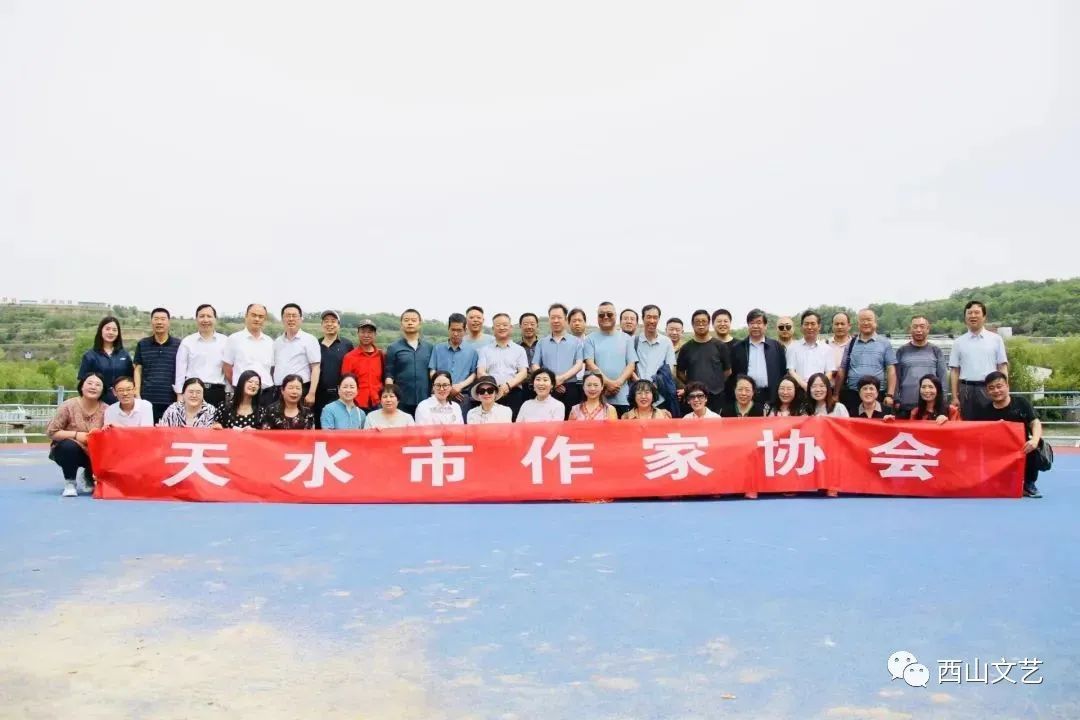 【徐翔/在平南的幽静里安放灵魂（组诗）】图1