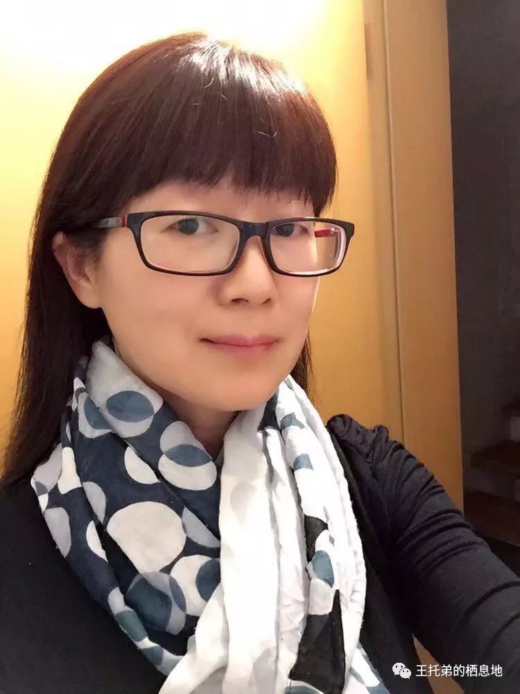 李洁/儿子啊，你会不会原谅妈妈的抉择？
