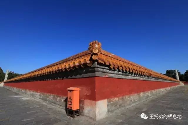 【马丽珠/史铁生的地坛：文字过处，满心怜惜】图1