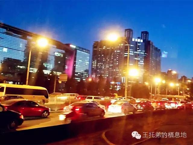 【王托弟/灯火】图1