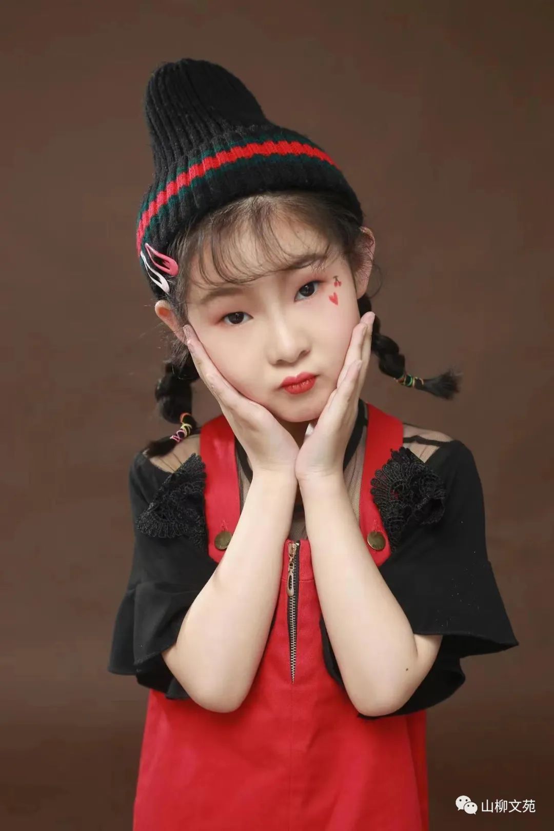 王莯曦/半个鸡蛋壳