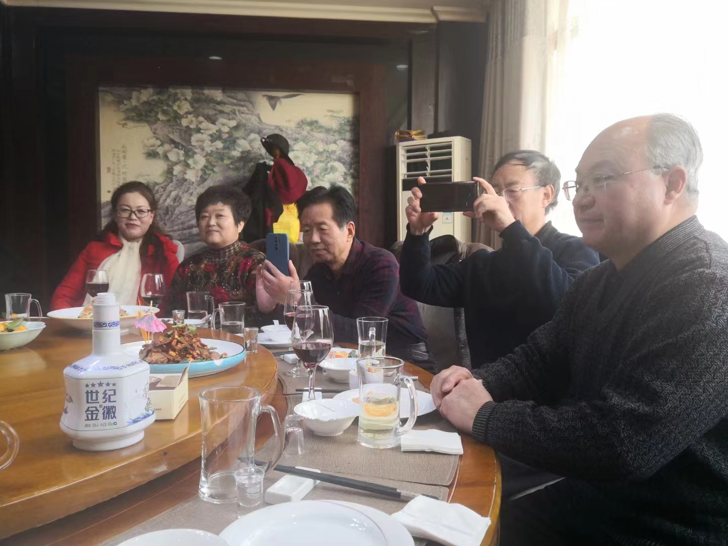 七律.秦安诗词楹联学会成立四周年诗友聚会感怀