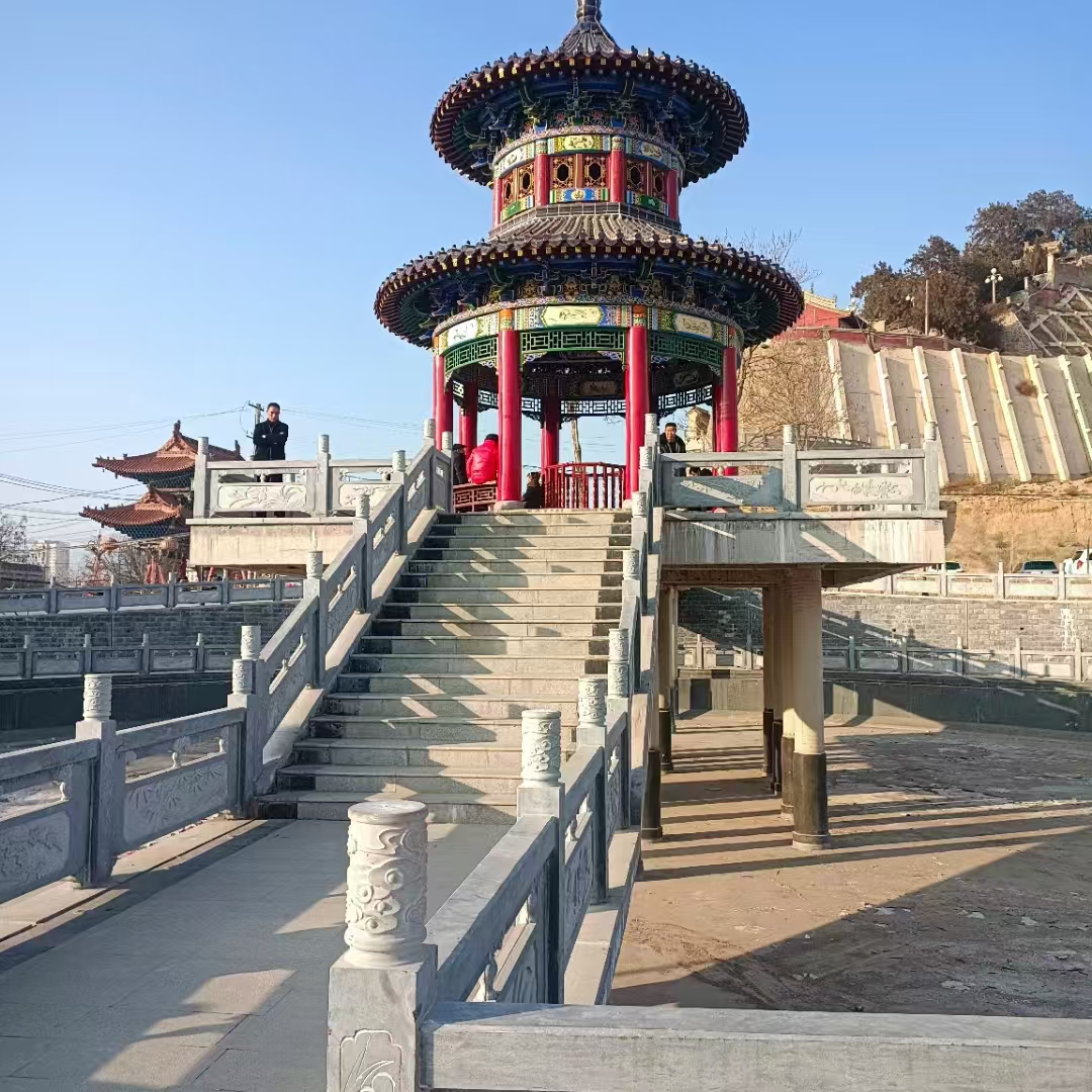 【凤山景区广场】图2